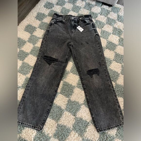 NWT Express Denim Mom Jeans High Rise Jeans Black Distressed Ripped Size 2R - Picture 2 of 9